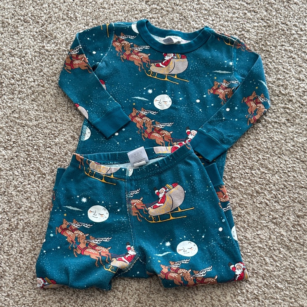 Hanna Andersson 2T Santa Jammies